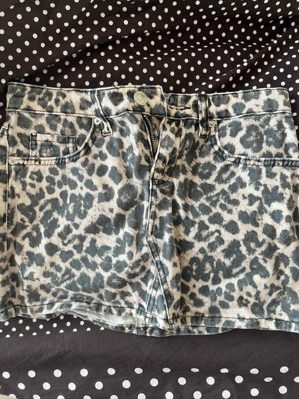 Bershka leopard print bershka denim mini skirt
