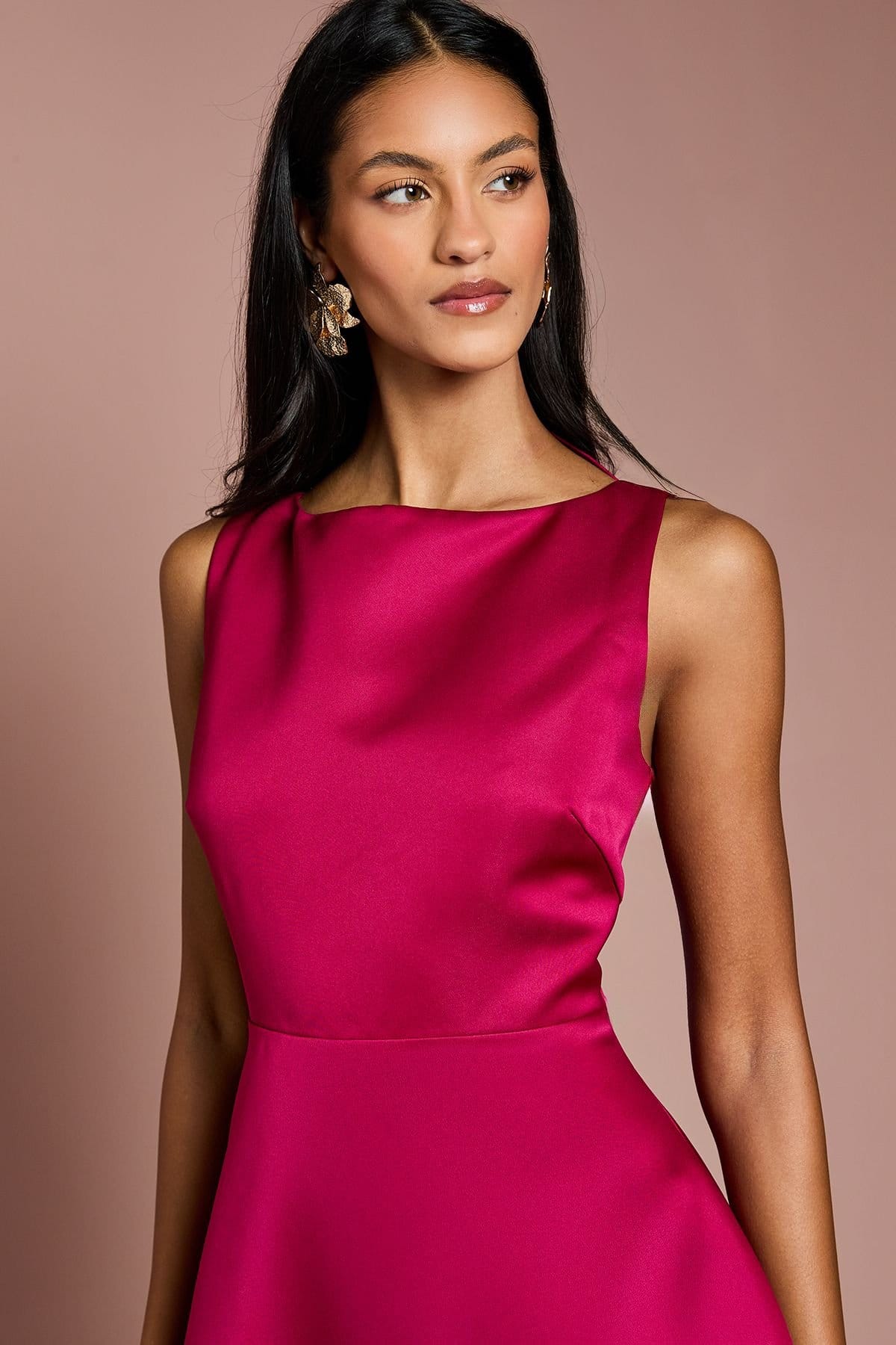 Coast Coast Women's Petite Lace Hem Structured Satin Maxi Dress in Magenta - 4