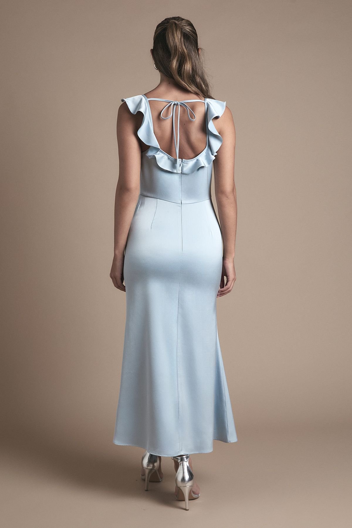 Oasis Oasis Women's Ruffle Square Neck Satin Bridesmaid Midi Dress in Light Blue - 4