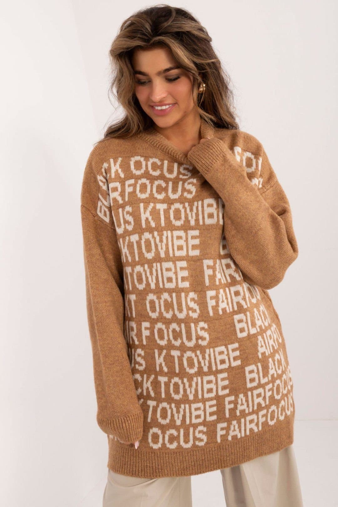 Love Lace Love Lace Women's Long Sleeve Printed Acrylic Sweater in Brown