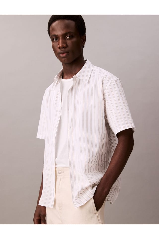 Calvin Klein Calvin Klein Men's Ss Supima Chest Emb Crewneck Tee White - 3