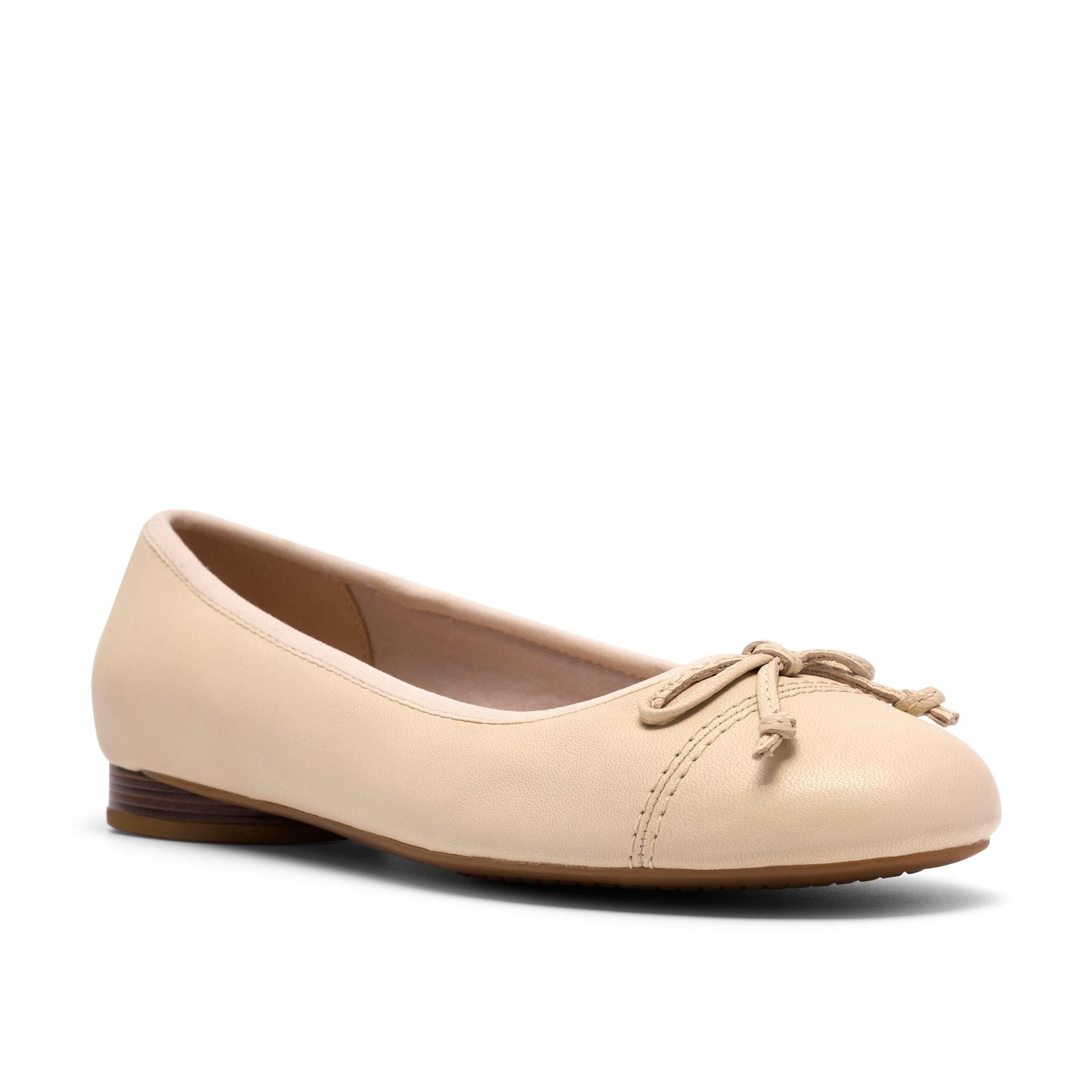 Clarks Clarks Women's Loreleigh Rae Cream Leather Slip Ons, Ballet Pumps - 4