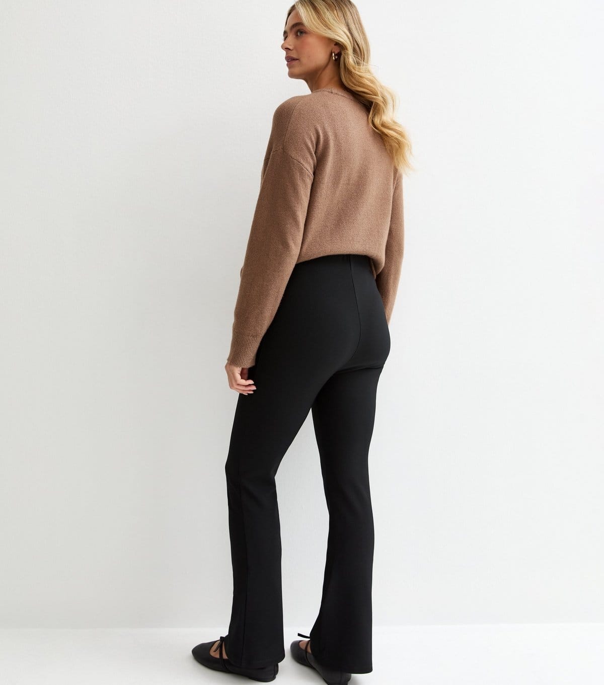 New Look Women's Maternity Black Ribbed Flared Trousers New Look - 4