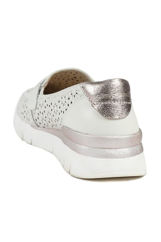 Pavers Pavers Women's Arch Support Leather Slip On Shoes in Cream - 3