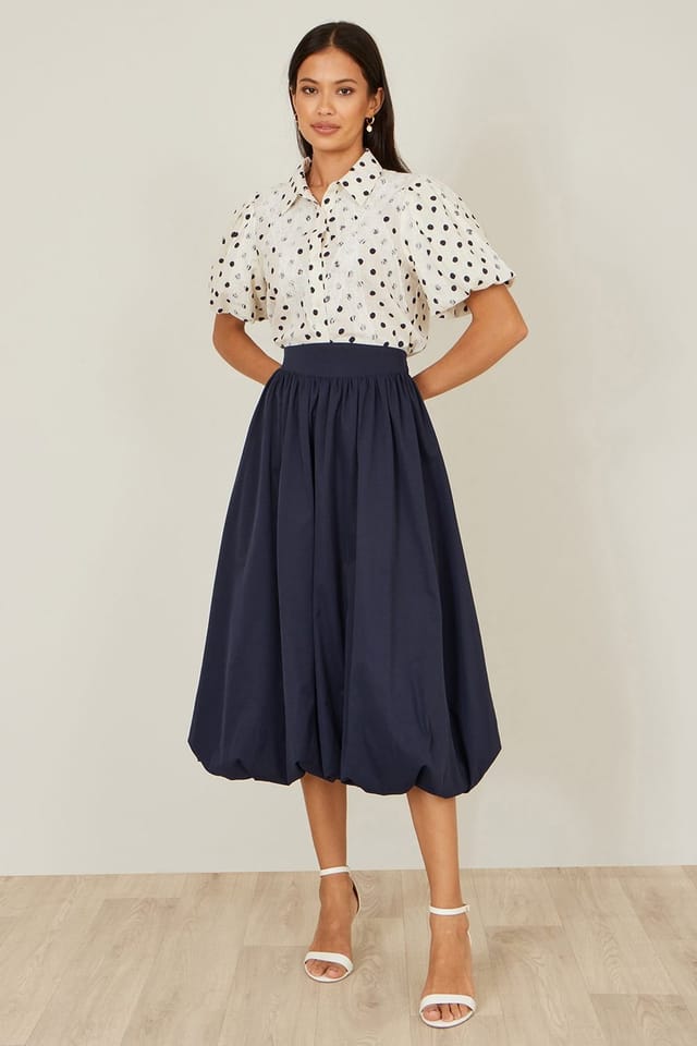 Yumi Yumi Women's Navy Satin Bubble Hem Midi Skirt - 2