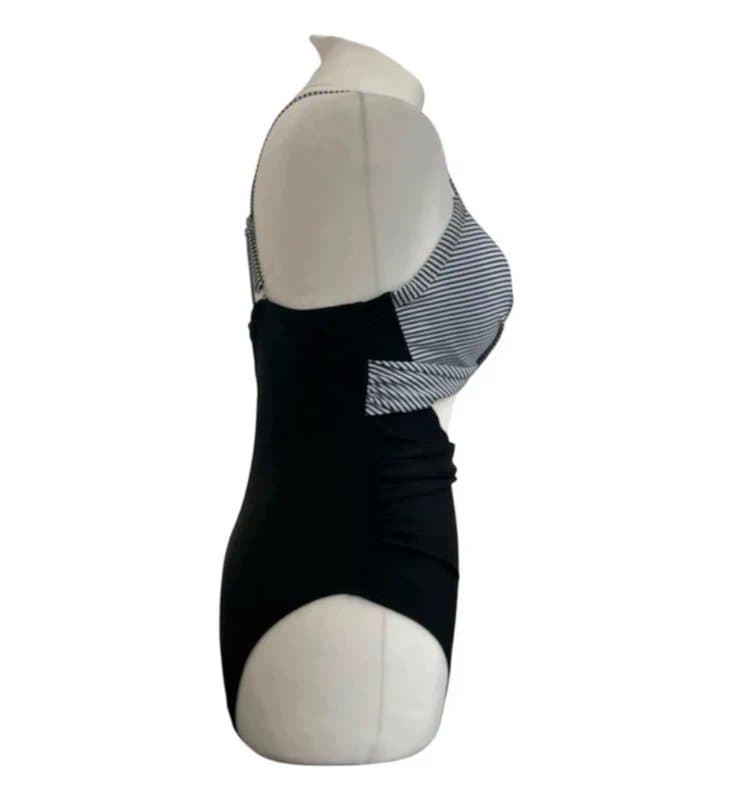 Blooming Jelly Woman's Tummy Control Summer Swimsuit Size 16 Body Shaping Essential Cut Out Design
