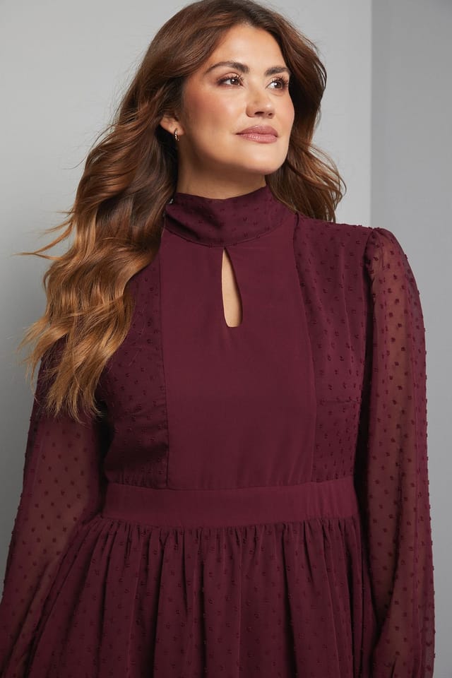 Wallis Wallis Women's Dobby Tie Neck Detail Midaxi Dress in Plum - 2