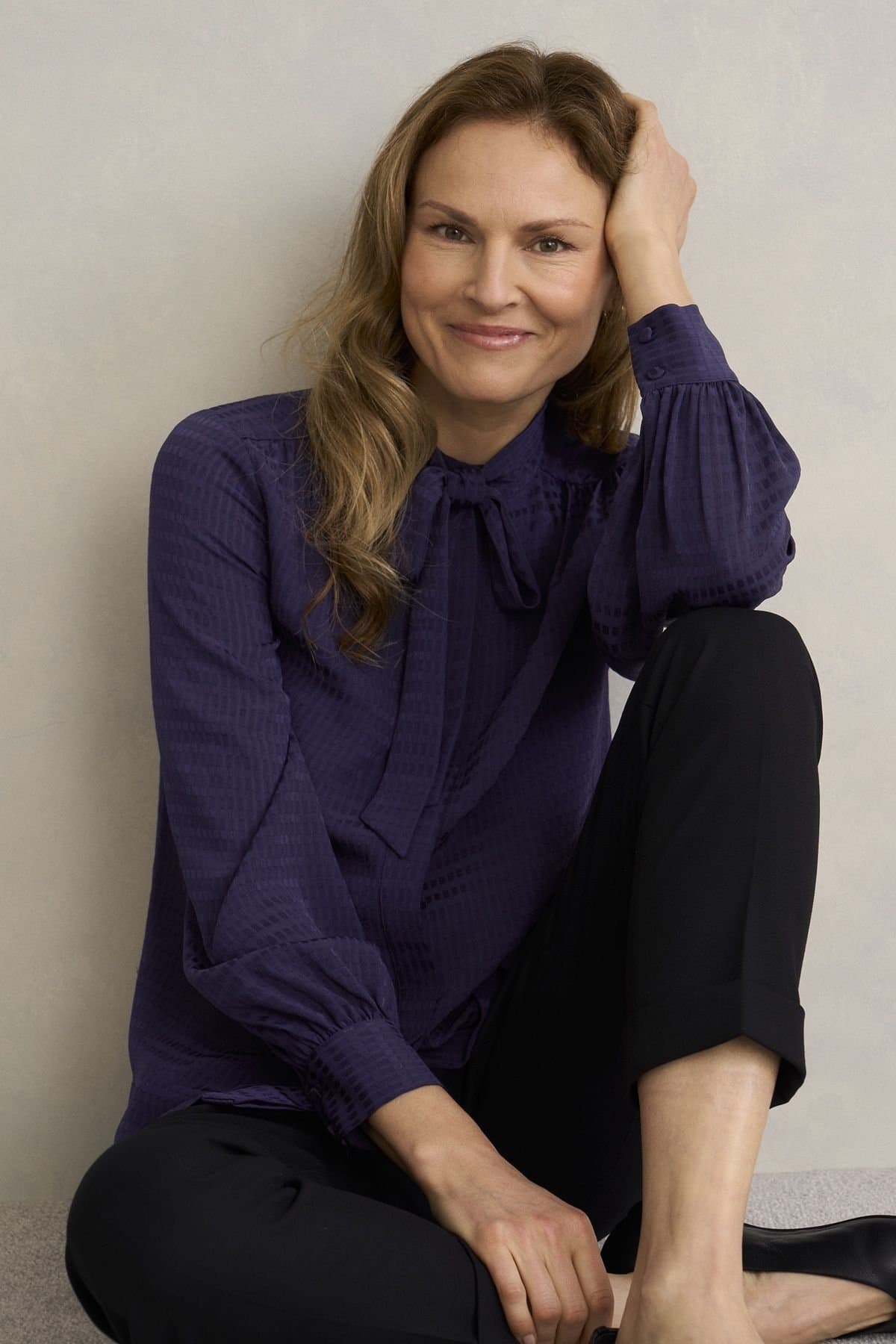 Hobbs London Hobbs London Aubergine Tie-Neck Blouse