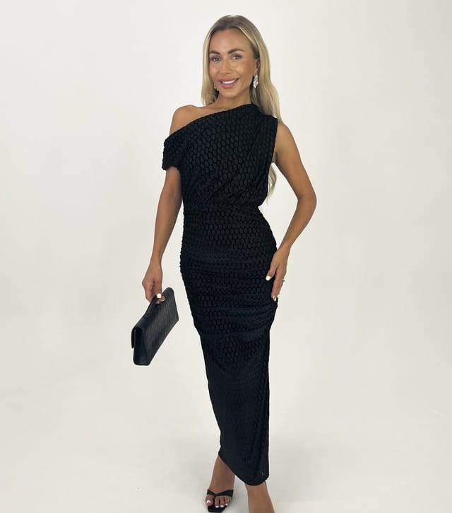 AX Paris Women's Black Velvet Off The Shoulder Midi Dress AX Paris New Look - 2