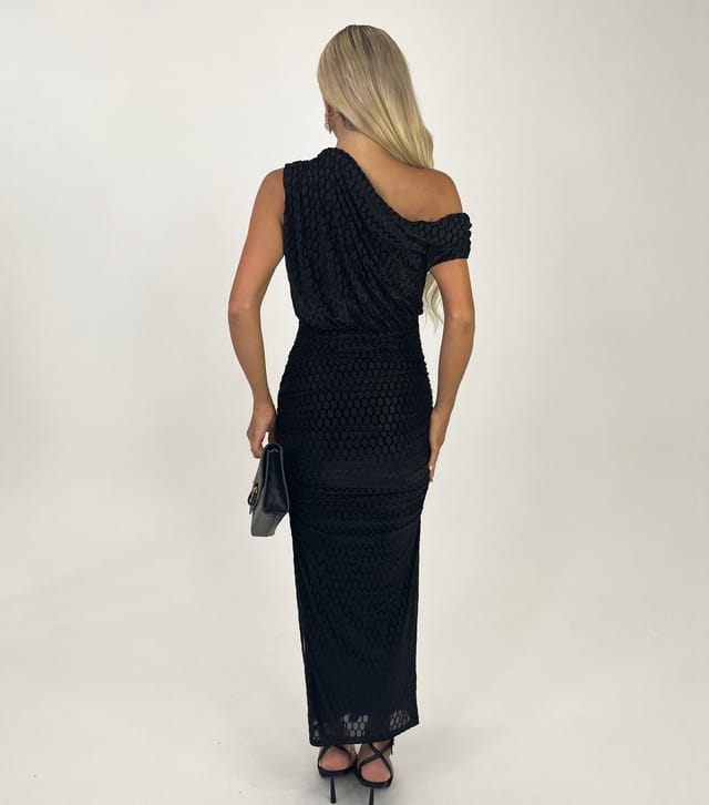 AX Paris Women's Black Velvet Off The Shoulder Midi Dress AX Paris New Look - 3