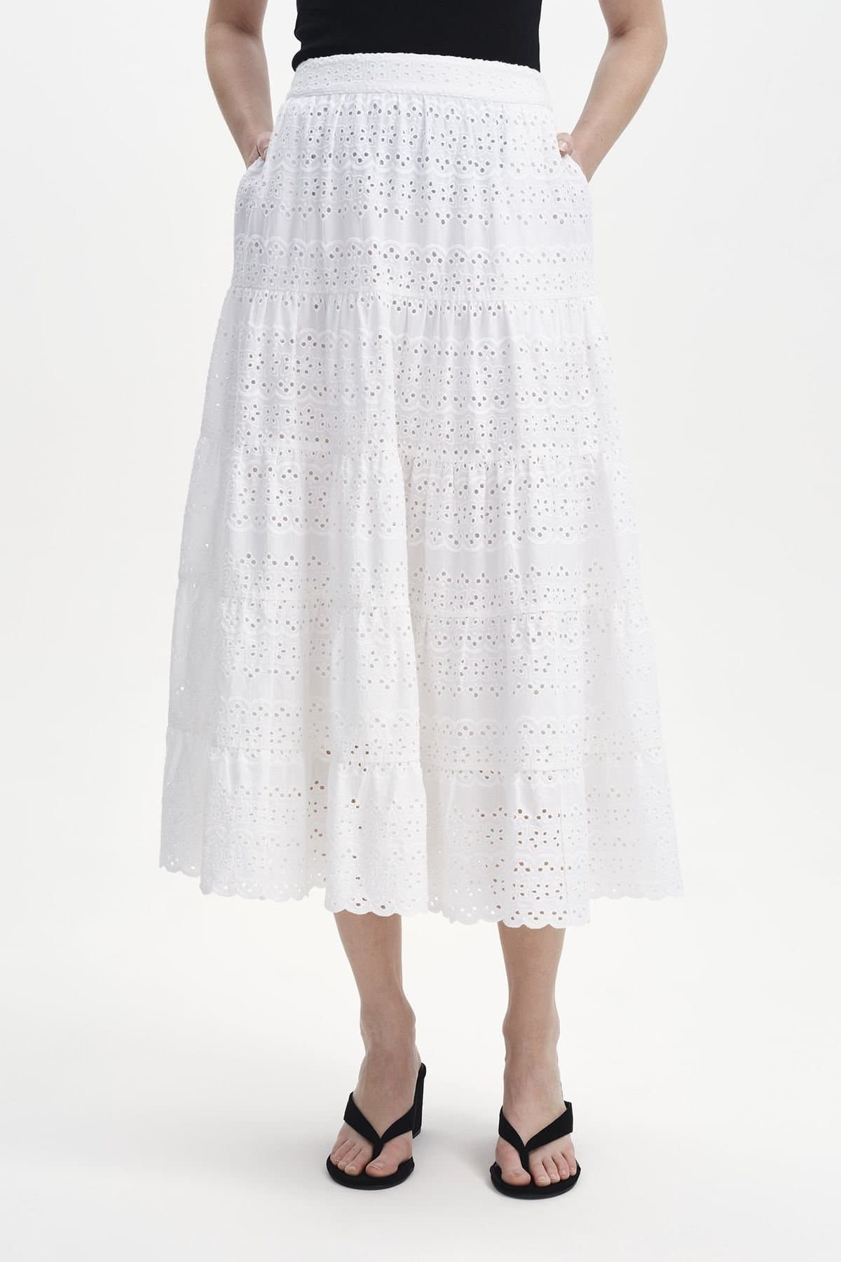 Finery London Finery London Women's Siobhan Broderie Tiered Midi Skirt in White