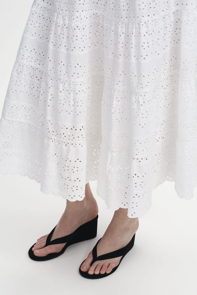 Finery London Finery London Women's Siobhan Broderie Tiered Midi Skirt in White - 3