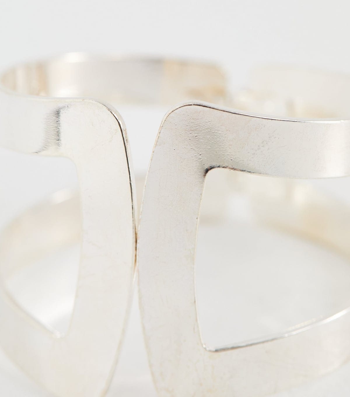 New Look Silver Tone Cutout Cuff Bracelet New Look - 4