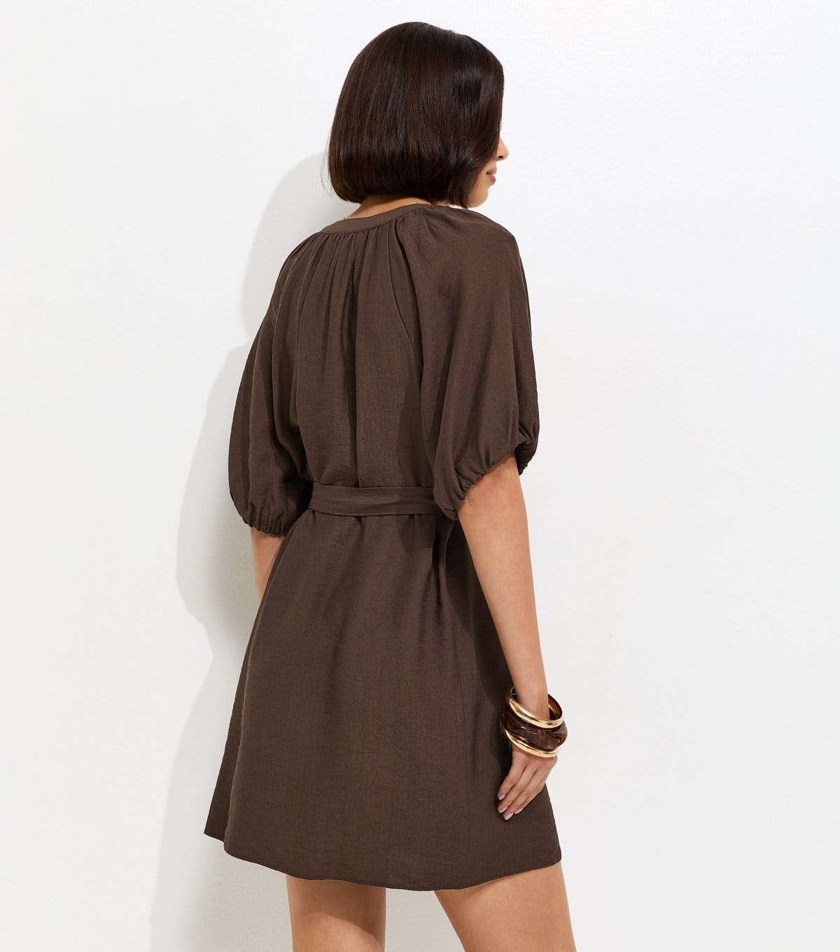 New Look Women's Dark Brown V-Neck Puff Sleeve Belted Mini Dress New Look - 4