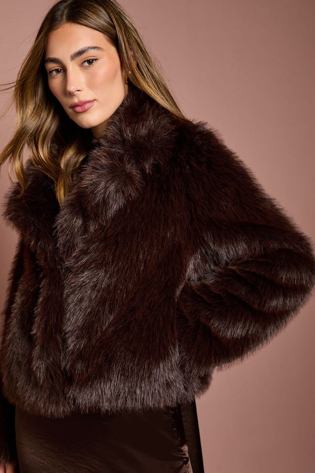 Coast Coast Women's Chocolate Occasion Short Faux Fur Coat - 3