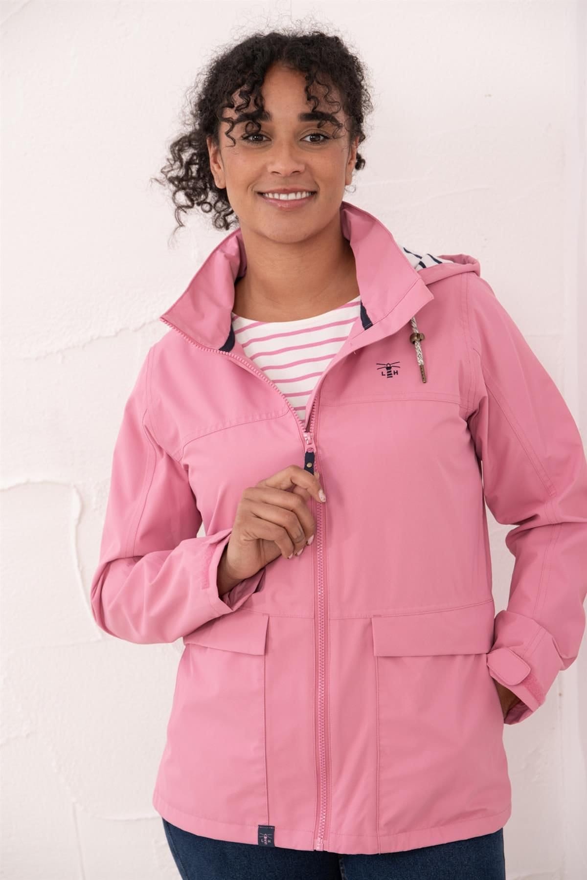 Lighthouse Clothing Lighthouse Clothing Women's Beachcomber Waterproof Jacket Spring Sumer Outdoor Coat in Baby Pink - 4