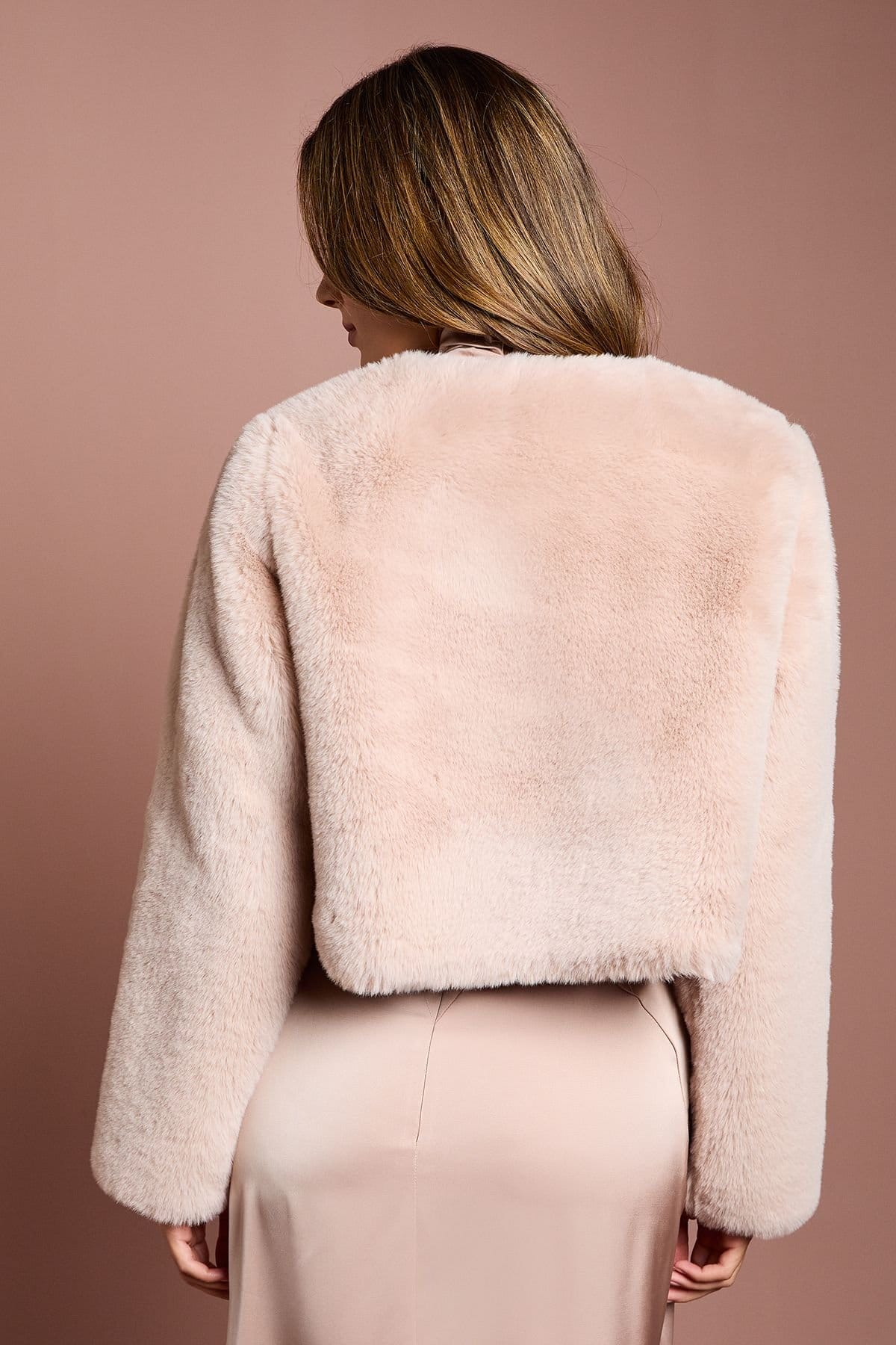 Coast Coast Women's Blush Occasion Short Edge To Edge Faux Fur Coat - 4