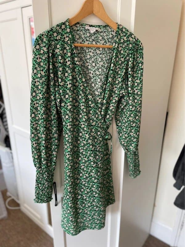 Topshop Topshop Floral Long Sleeve Mini Dress