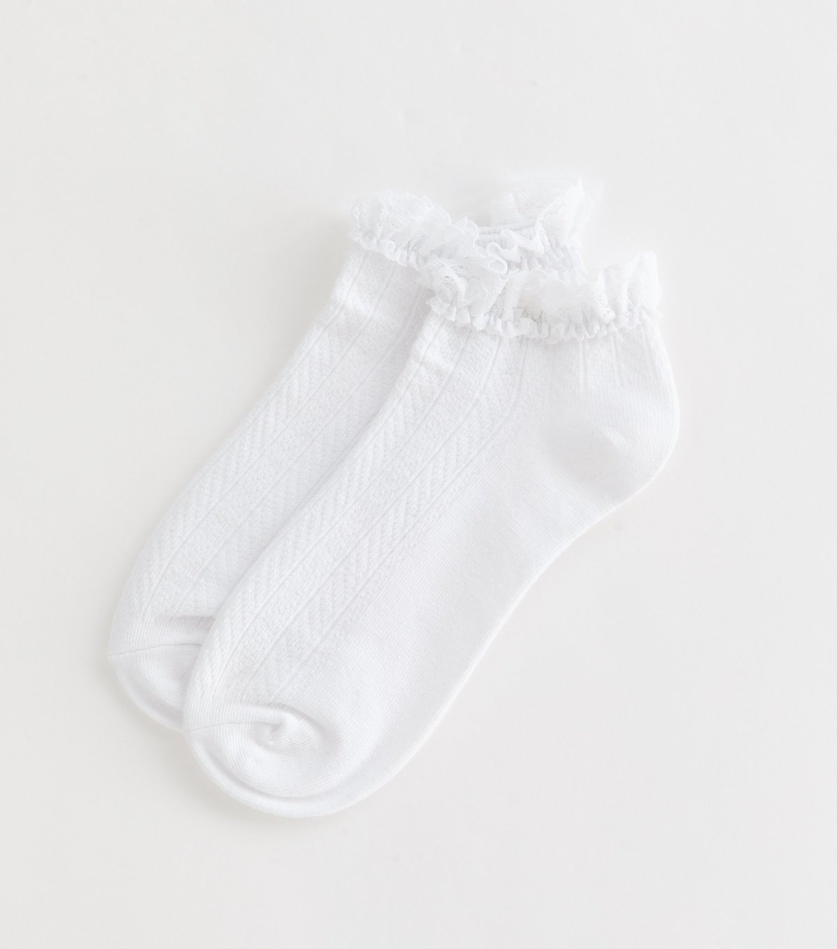 New Look White Herringbone Frilly Lace Trim Trainer Socks New Look - 1