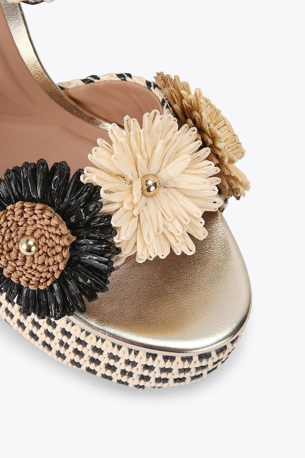 Carvela Carvela Women's 'Sorrento Flower Platform' Heels - 4