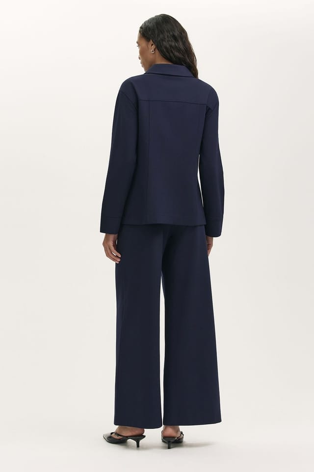 Finery London Finery London Women's Agness Ponte Jersey Collared Jacket in Dark Navy - 3