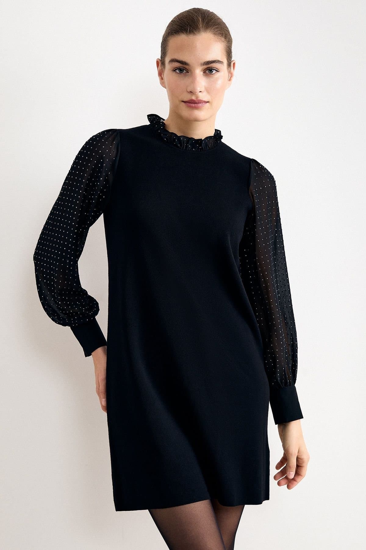 Phase Eight Phase Eight Women's Thea Knitted Mini Dress in True Black