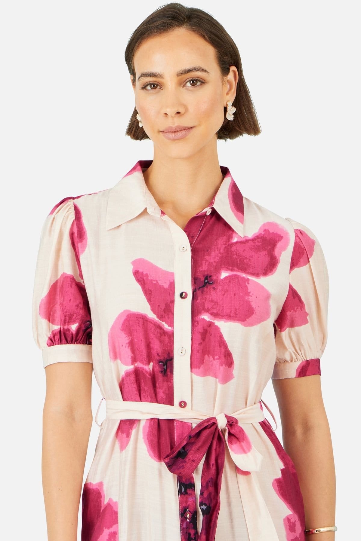 Yumi Yumi Women's Scattered Floral Shirtdress in Fuchsia - 4