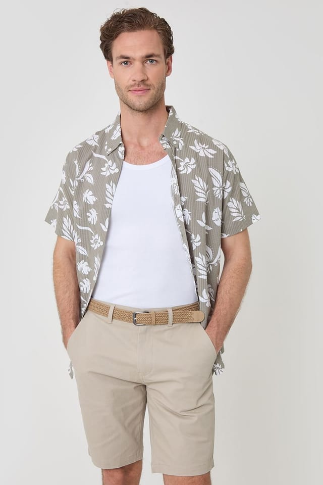 Threadbare threadbare Men's 'Conta' Cotton Turn-Up Chino Shorts with Woven Belt in Stone - 3