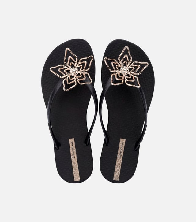 Ipanema Women's Black Maxi Flower Flip Flops Ipanema New Look - 3