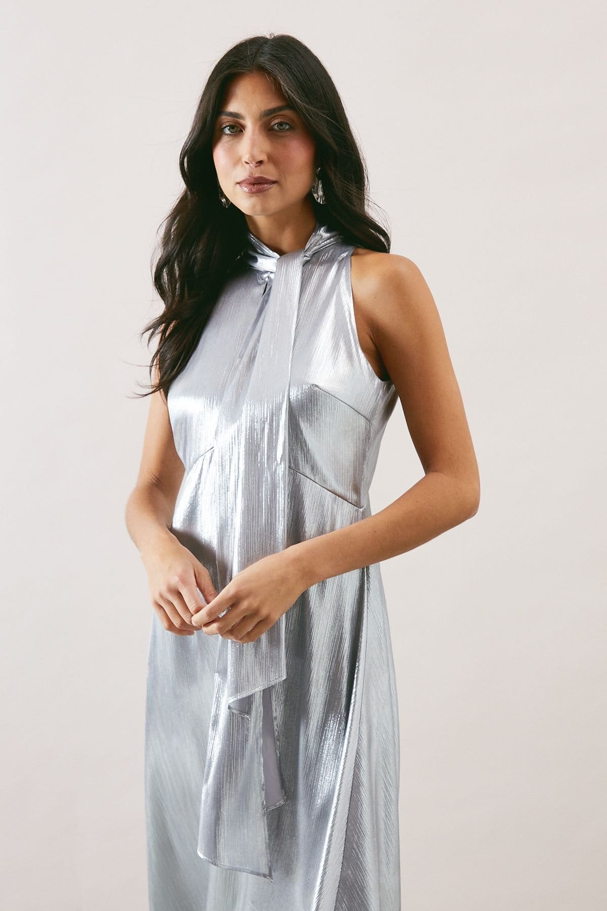 Wallis Wallis Women's Occasion Metallic Tie Neck Midi Dress in Silver - 4