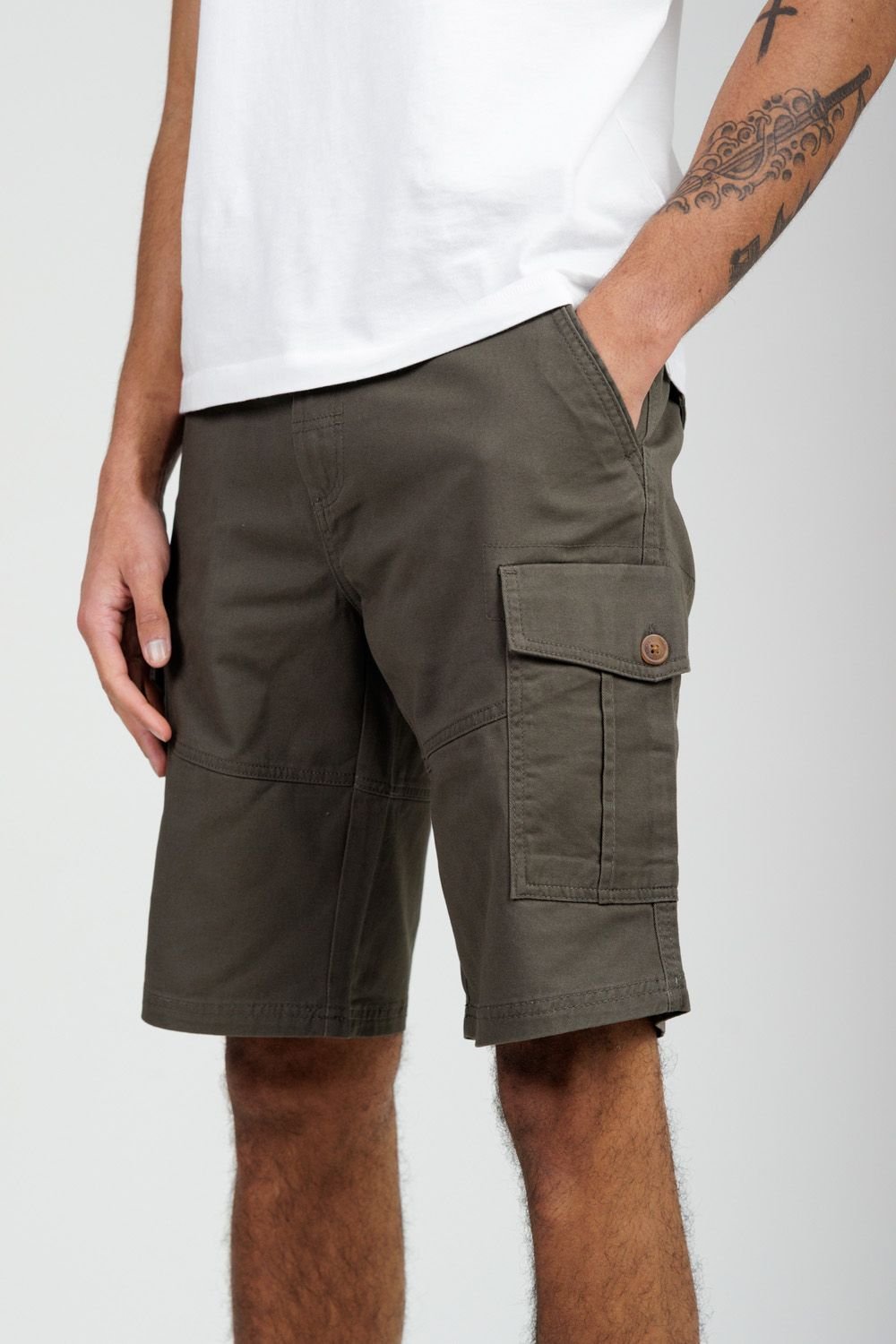 Tokyo Laundry Tokyo Laundry Men's Cotton Cargo Shorts in Khaki - 4