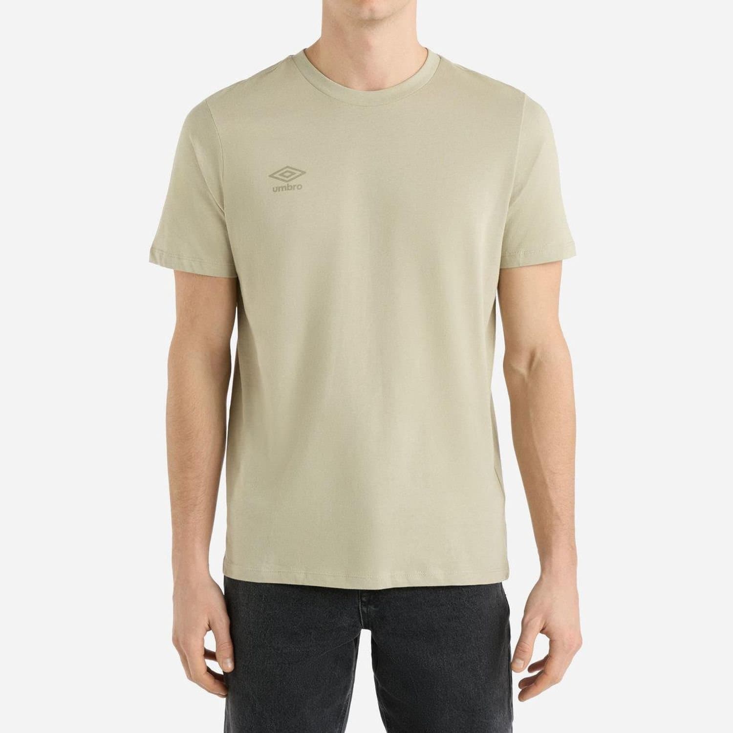 Umbro Umbro Men's Stadium T-Shirt in Khaki