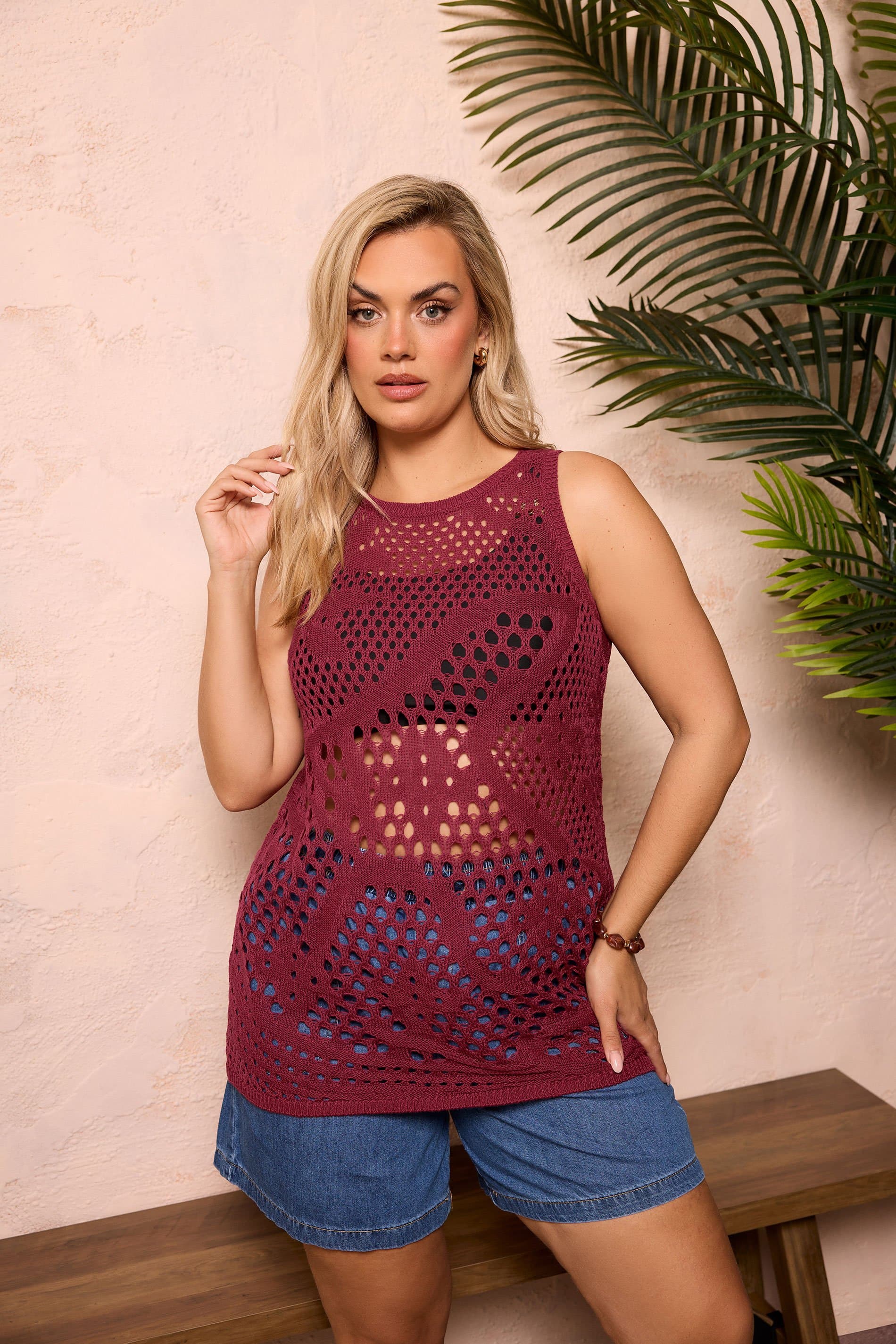 Yours Plus Size Burgundy Red Knitted Stitch Detail Vest Top