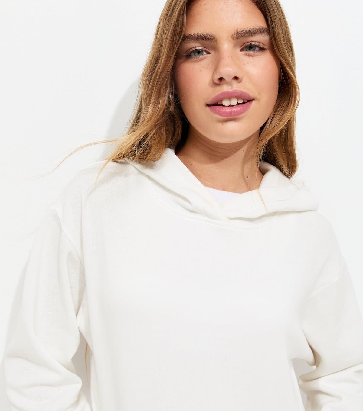 New Look Girls' Off White Cotton Rich Relaxed Hoodie New Look