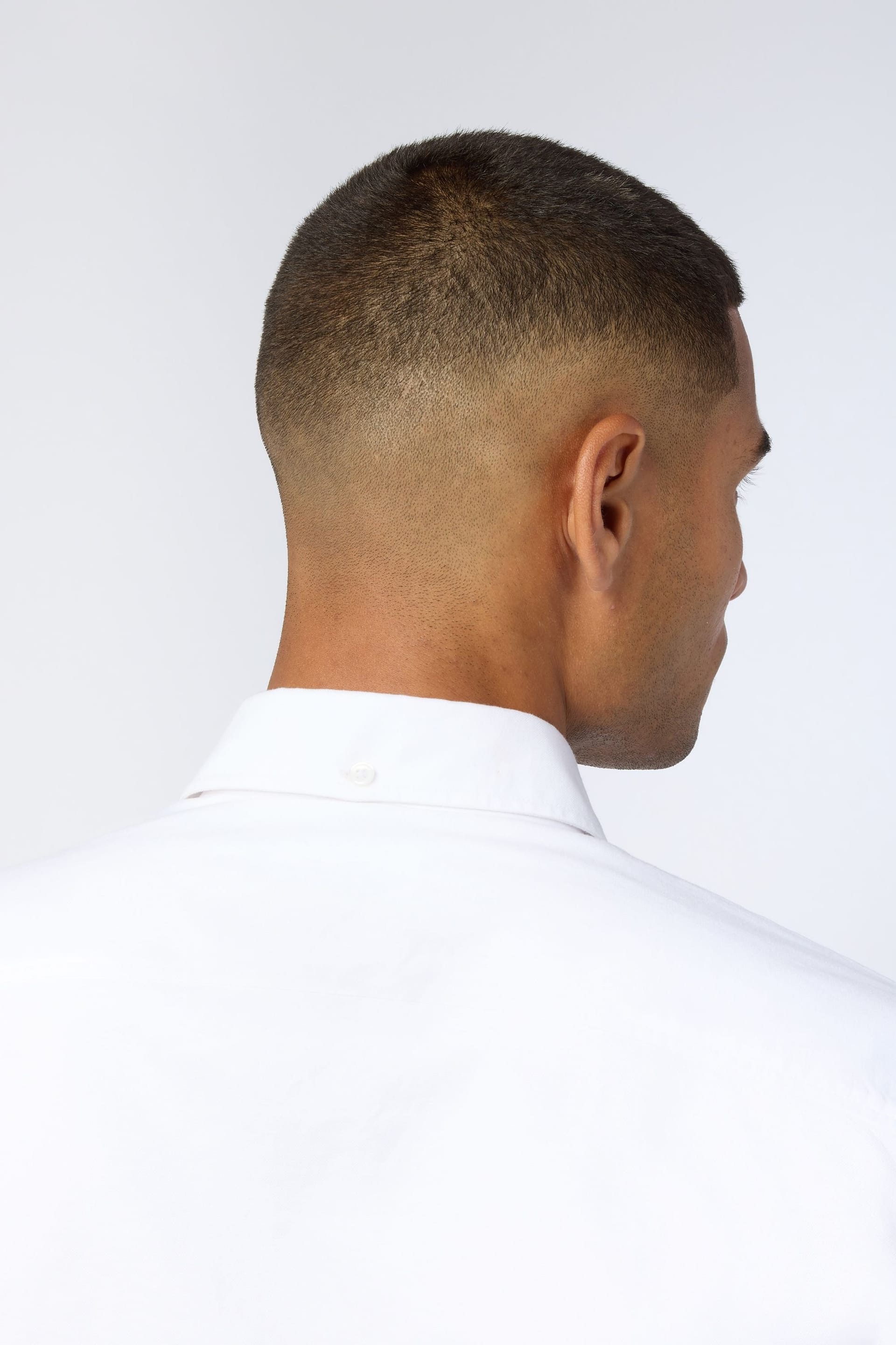Melka Melka Men's Oxford Shirt in White - 4