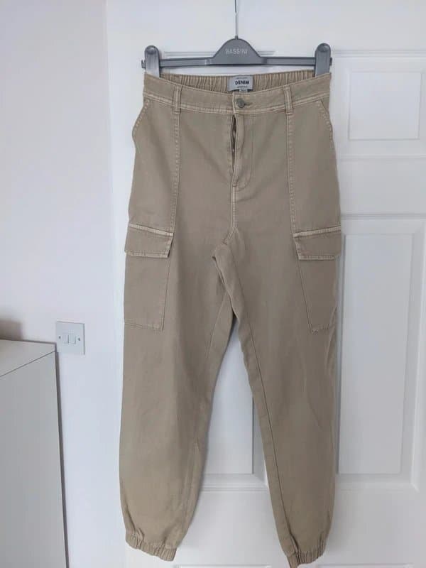 New Look New Look size 8 denim cargo style pants