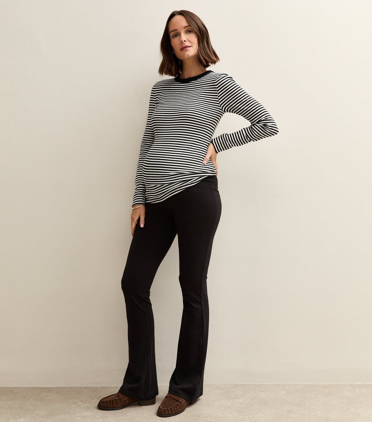 New Look Women's Maternity Black Jersey Kick Flare Leggings New Look