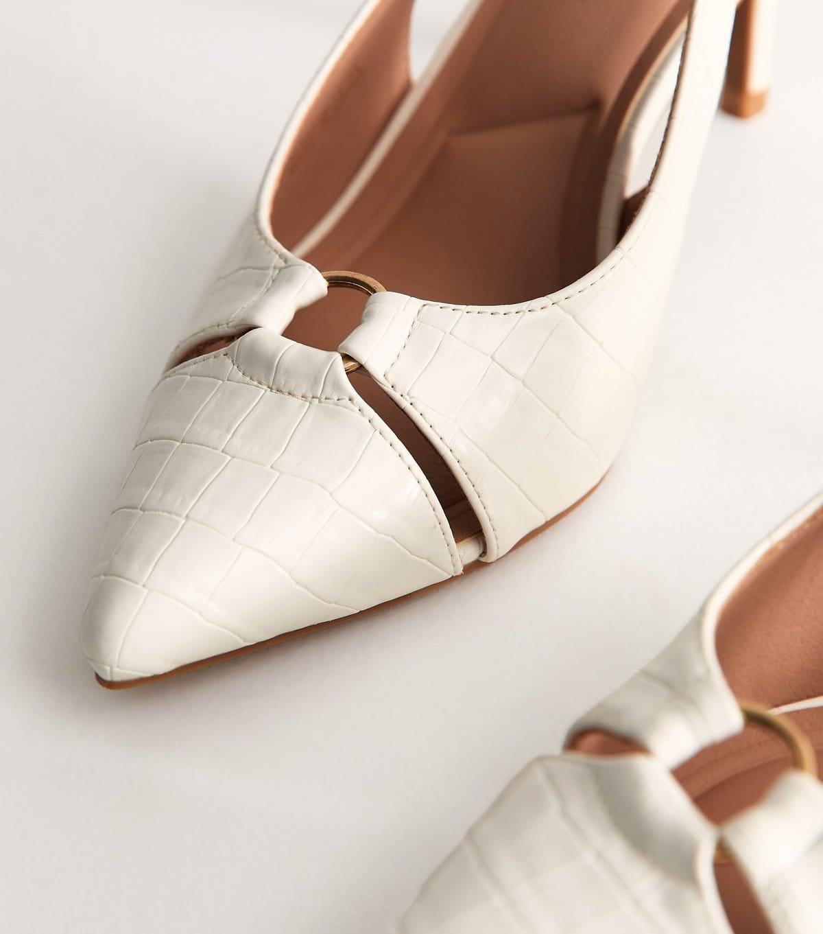 New Look Women's Wide Fit Off White Croc Embossed Slingback Court Shoes Vegan New Look - 4