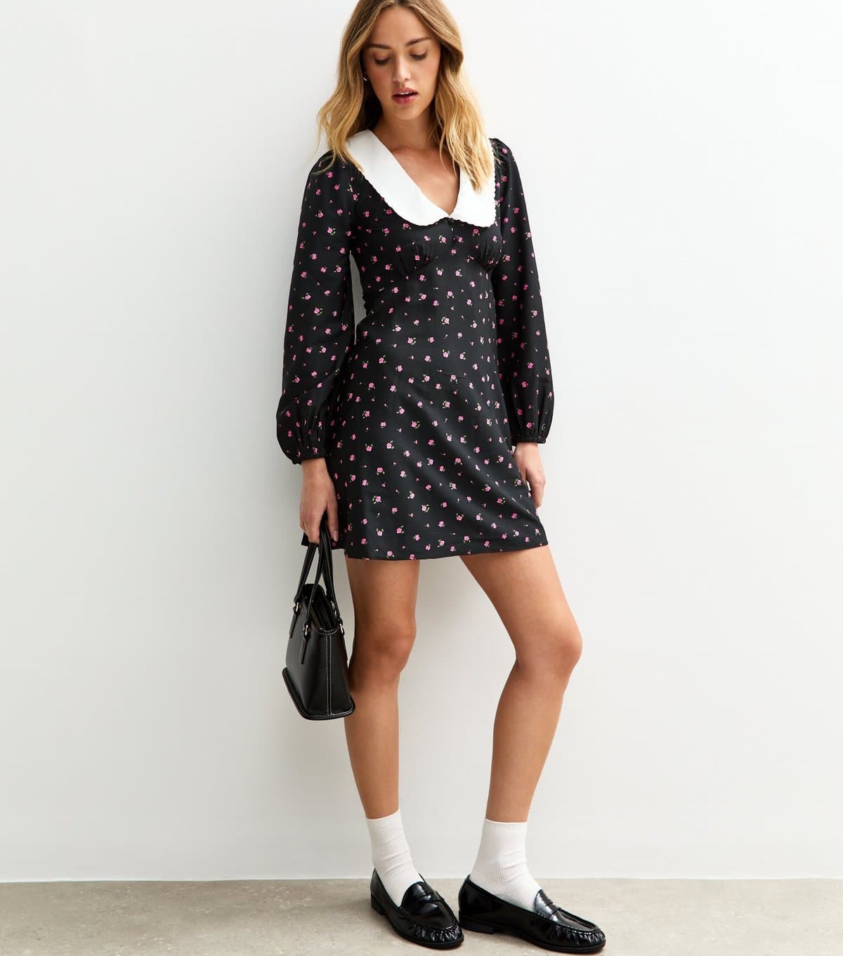 New Look Women's Black Floral Print Contrast Collar Mini Dress New Look