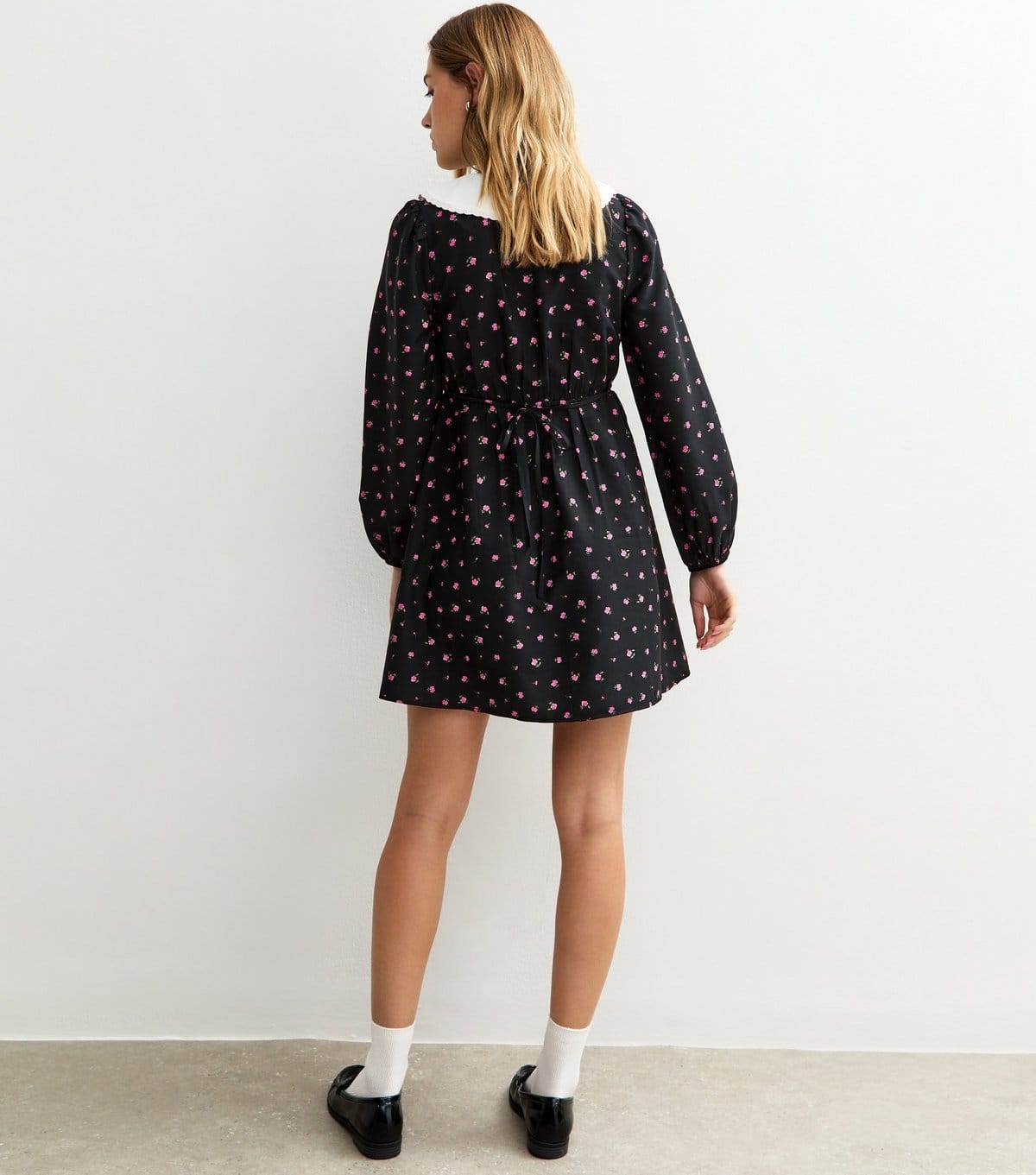 New Look Women's Black Floral Print Contrast Collar Mini Dress New Look - 4