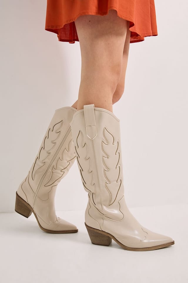Faith Faith Women's : Issy Faux Leather Detailed Western Cowboy Calf Boots in Beige - 2