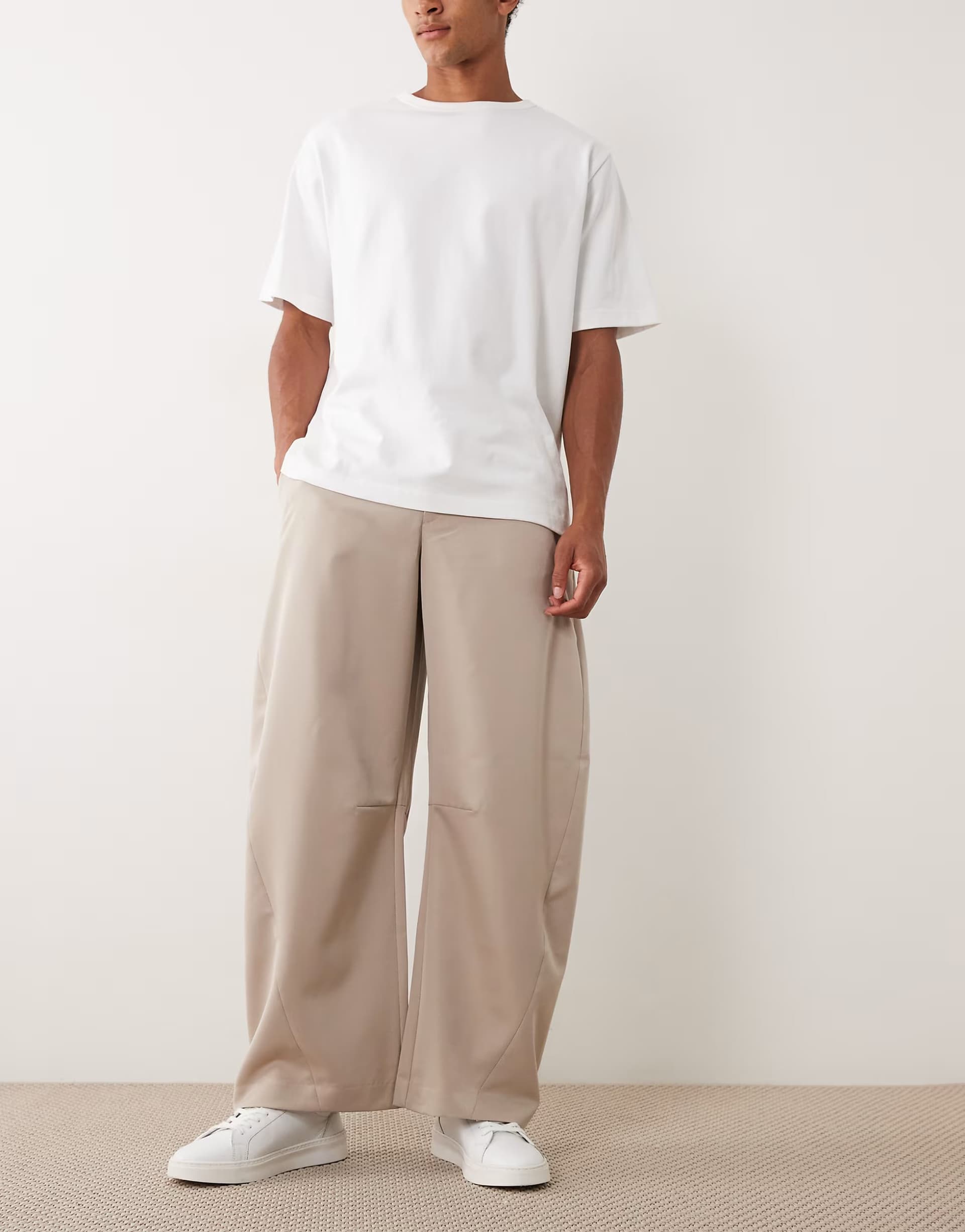 ASOS ASOS DESIGN smart barrel leg trousers in stone