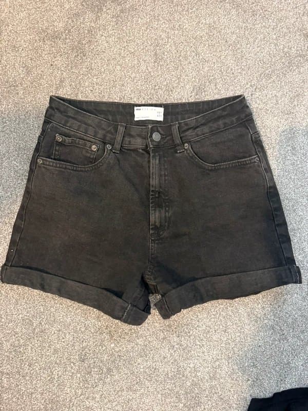 ASOS ASOS design black denim shorts