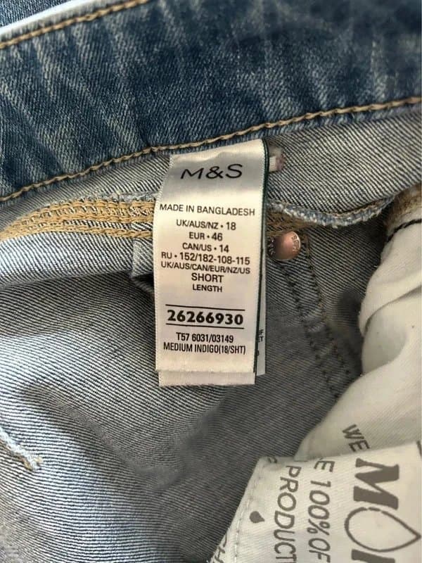 Marks & Spencer Marks & Spencer Magic Slim Straight Leg Jeans - Medium Indigo - UK 18 Short