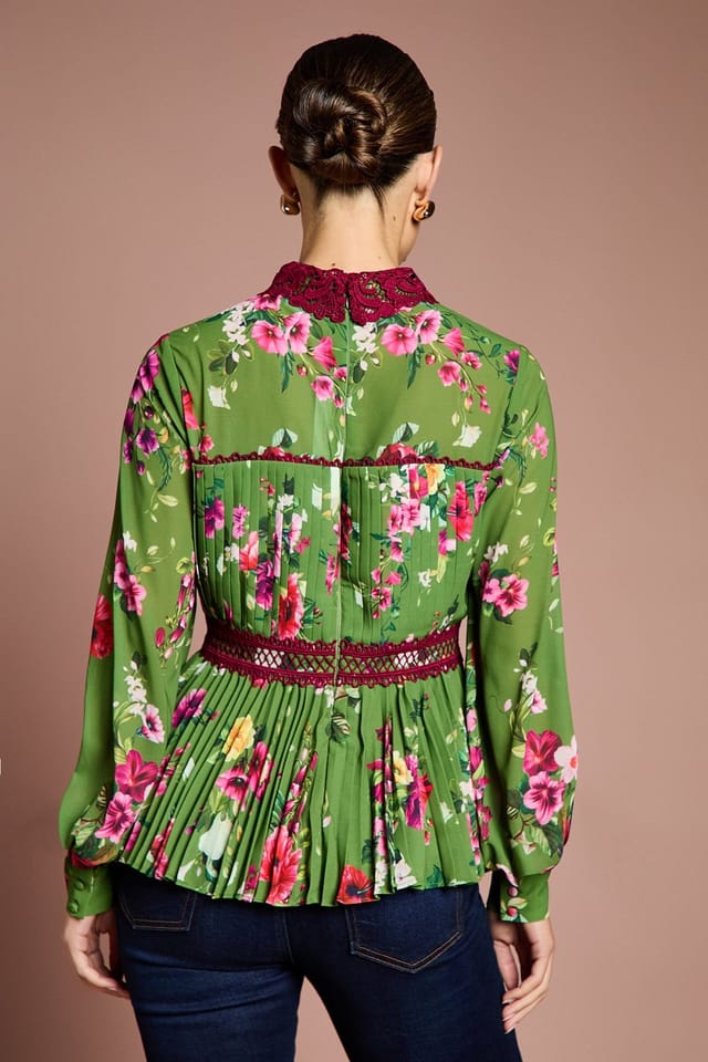 Coast Coast Women's Lisa Tan Long Sleeve Pleated Printed Blouse in Green - 3