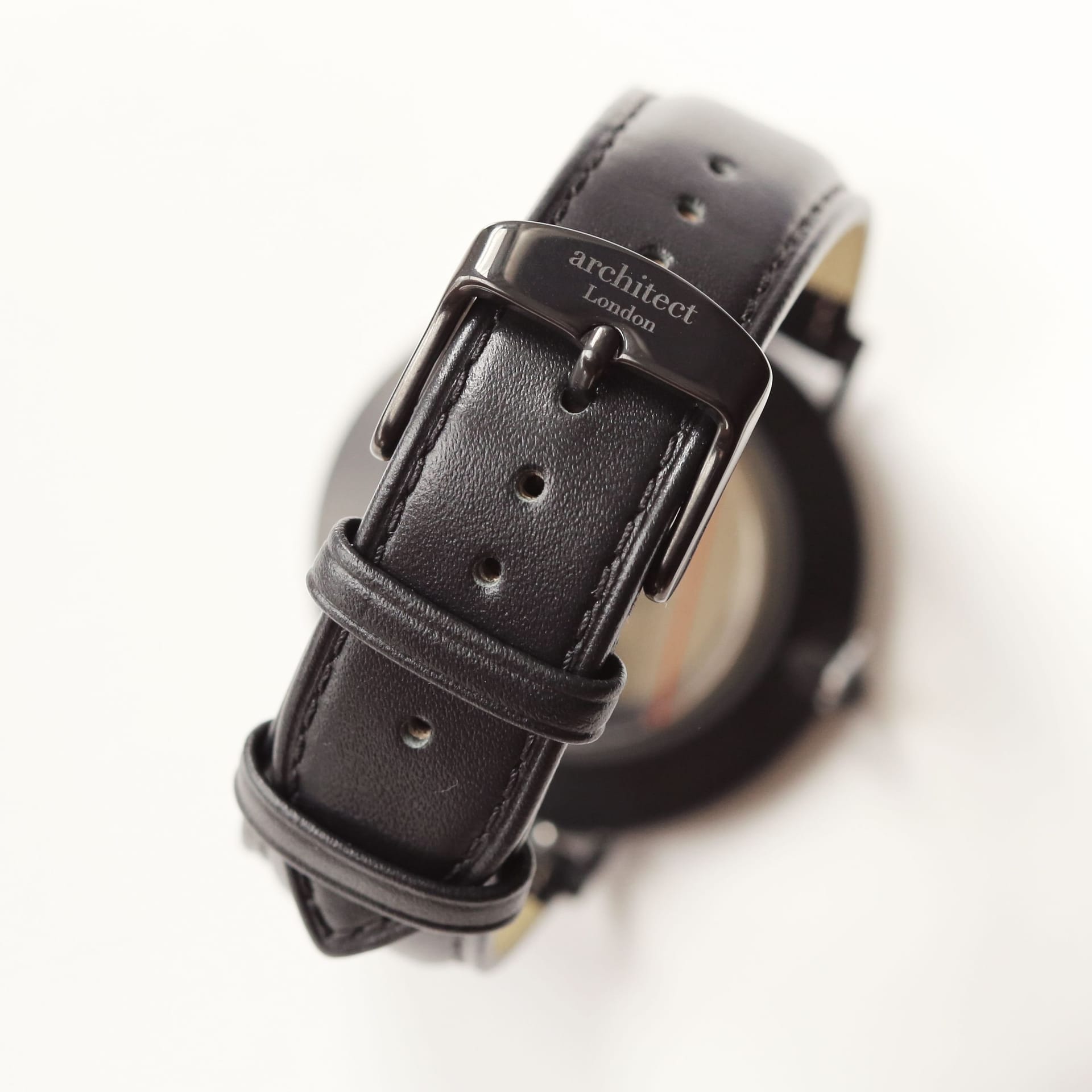 Wear We Met Wear We Met Men's Personalised Architect London Minimalist Watch - Engraved in Black - 4