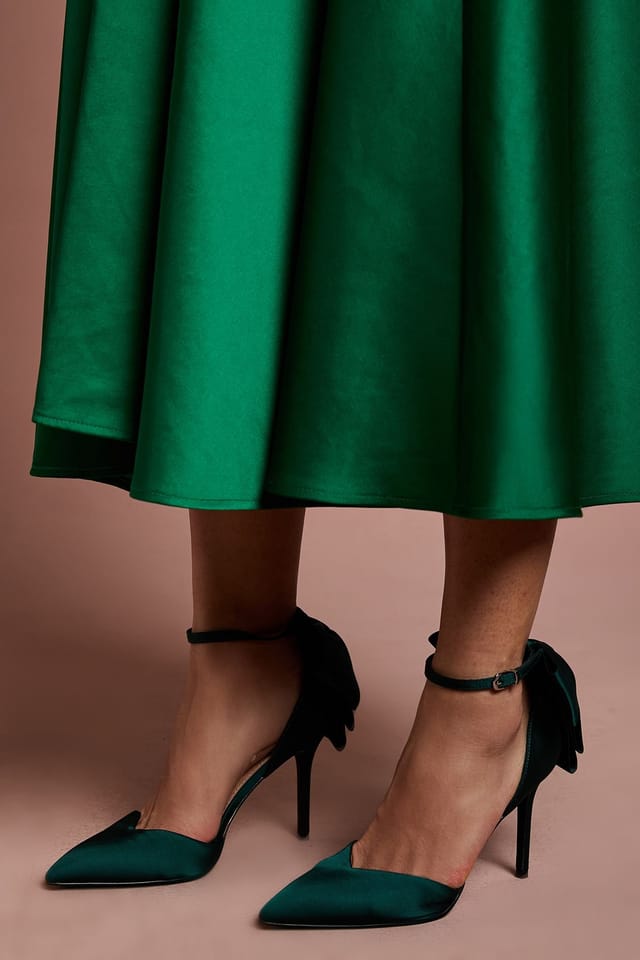 Coast Coast Women's Kittie Satin Back Bow Pointed High Stiletto Heel Court Shoes in Emerald - 2