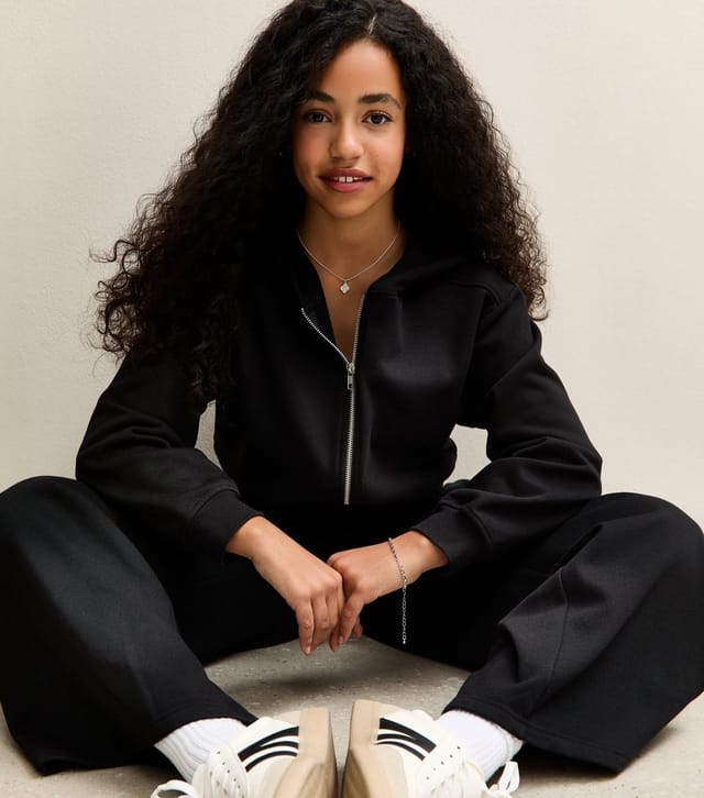 New Look Girls' Black Zip Through Hoodie New Look - 2