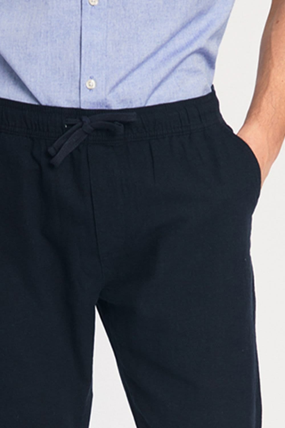 French Connection French Connection Men's Linen Blend Cuffed Trousers in Navy - 4