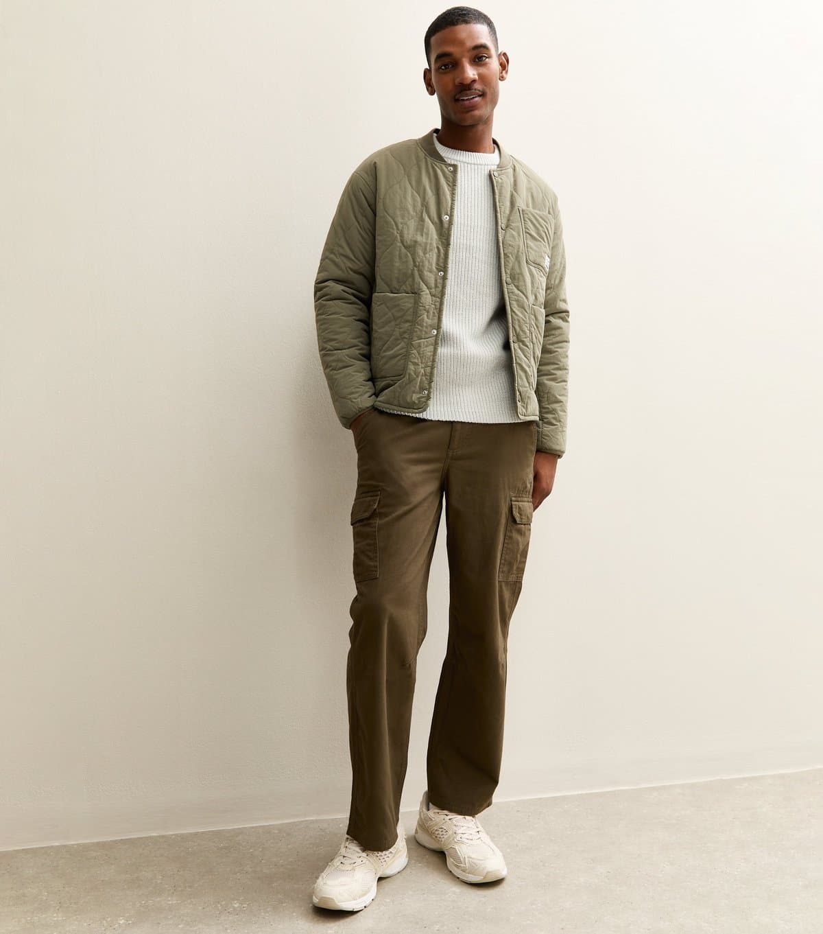 New Look Men's Dark Khaki Relaxed Cargo Trousers New Look